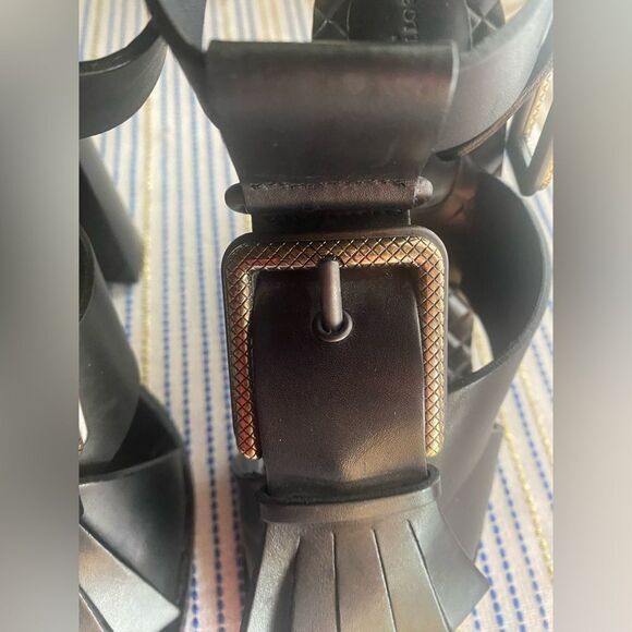 Bottega veneta high black sandals with buckle and fringes size 36 - Picture 8 of 15